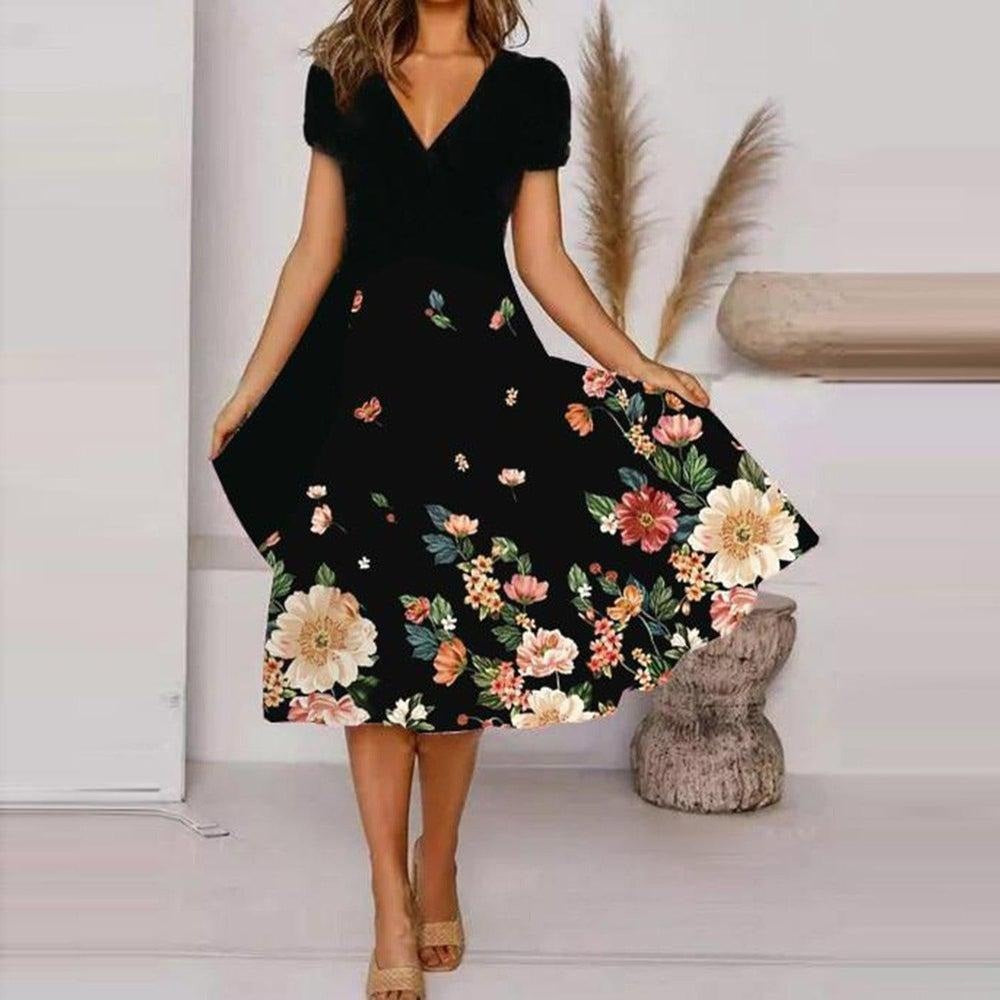 Eva | Jurk met all-over print en V-hals
